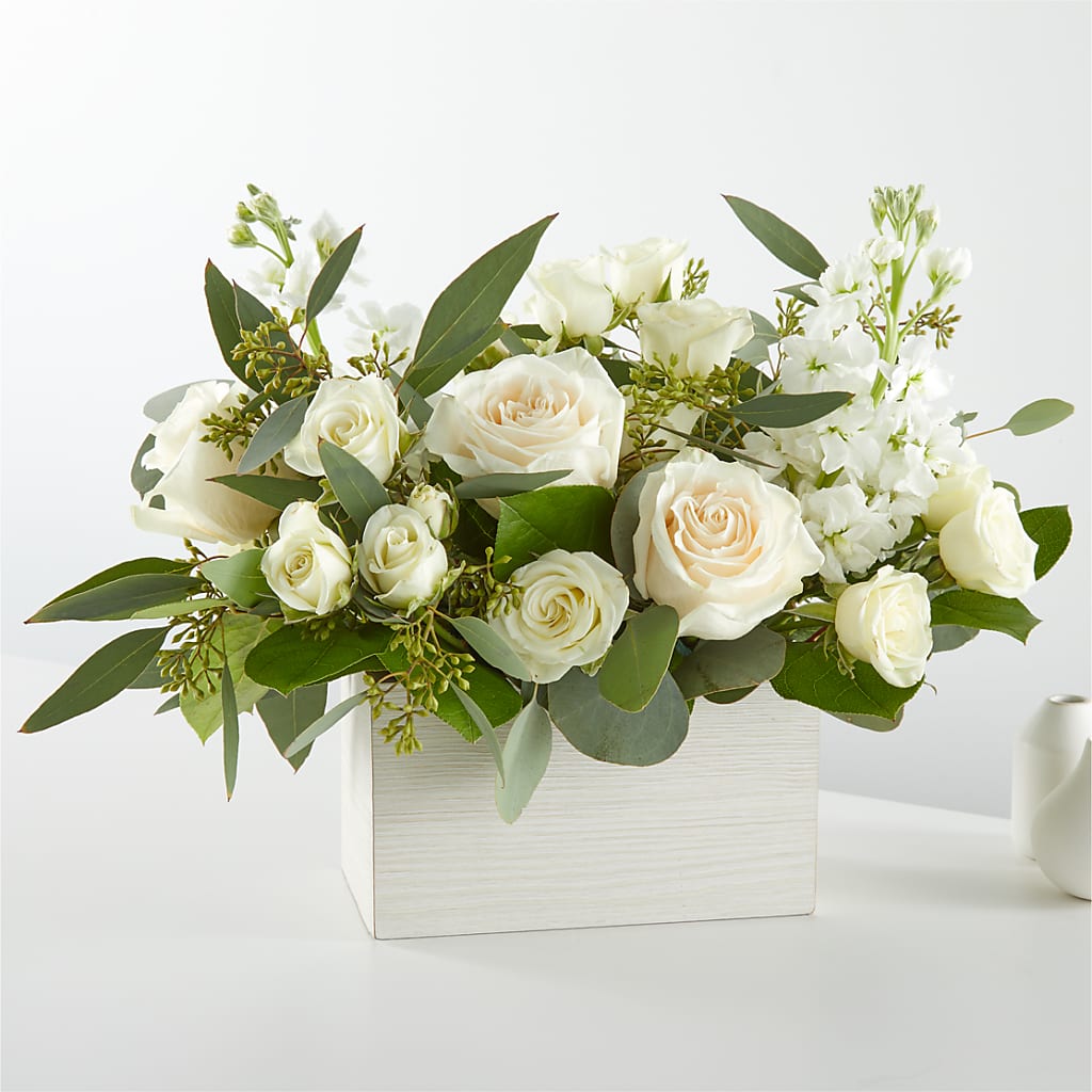 Fresh Linen Box Bouquet – Maroa Miami Llc, Miami FL