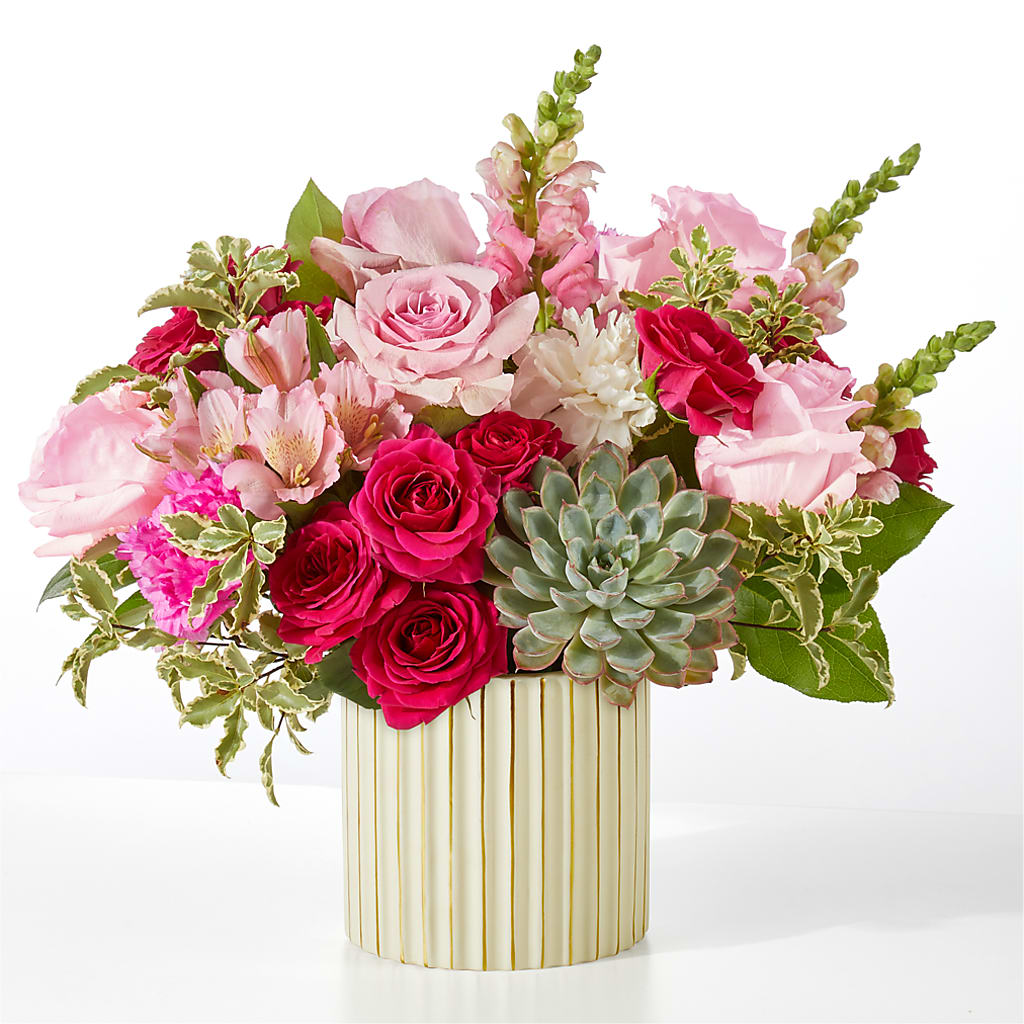 Magenta Musings Bouquet – Maroa Miami Llc, Miami FL