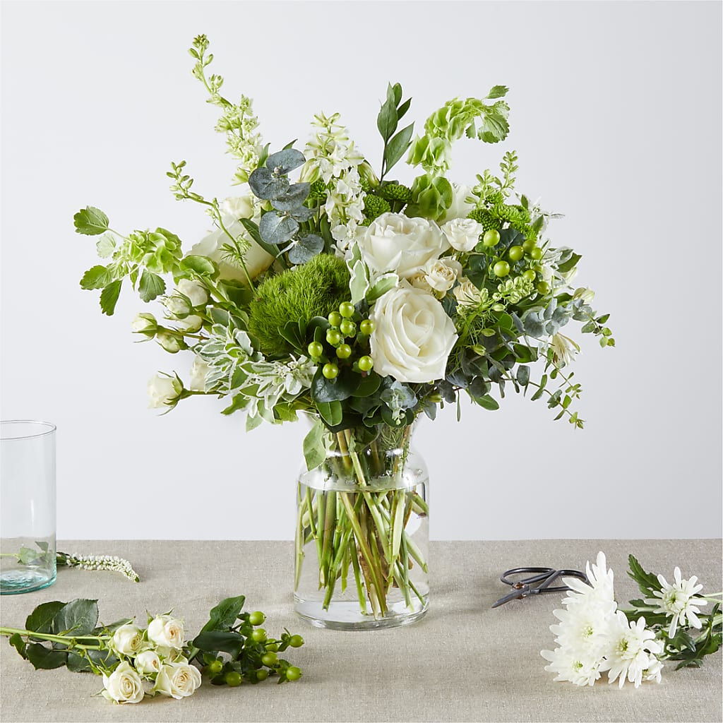 Irish Garden - A Florist Original – Maroa Miami Llc, Miami FL