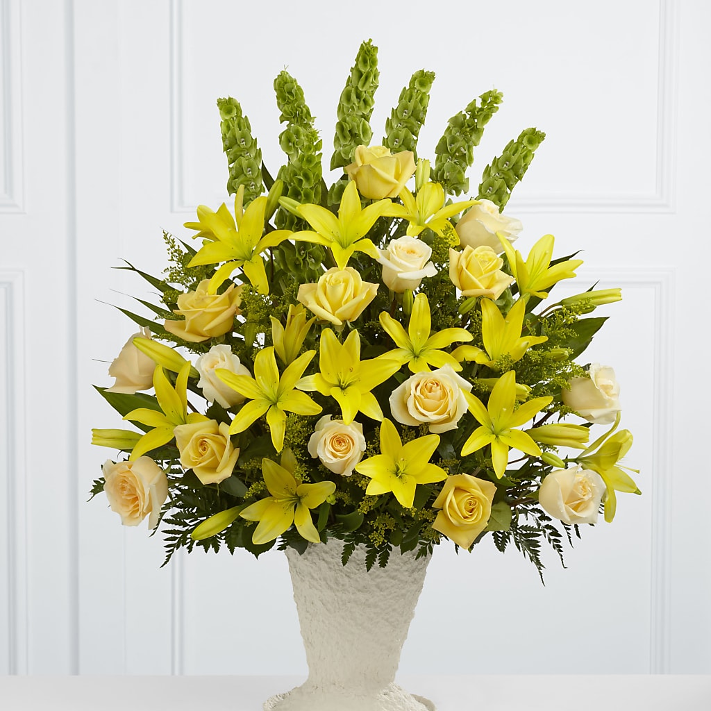 Golden Memories Arrangement – Maroa Miami Llc, Miami FL