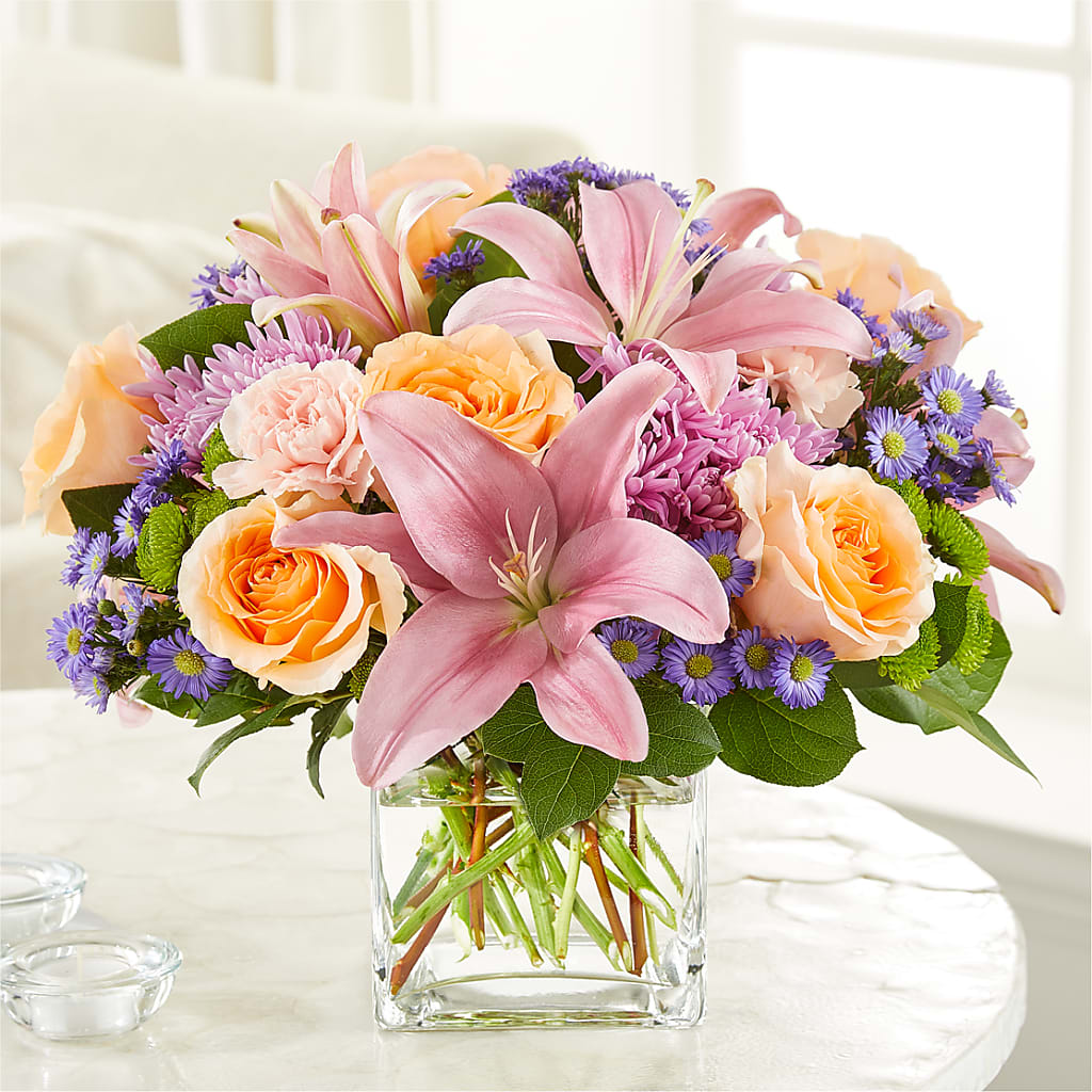 Delicate Details Bouquet – Maroa Miami Llc, Miami FL