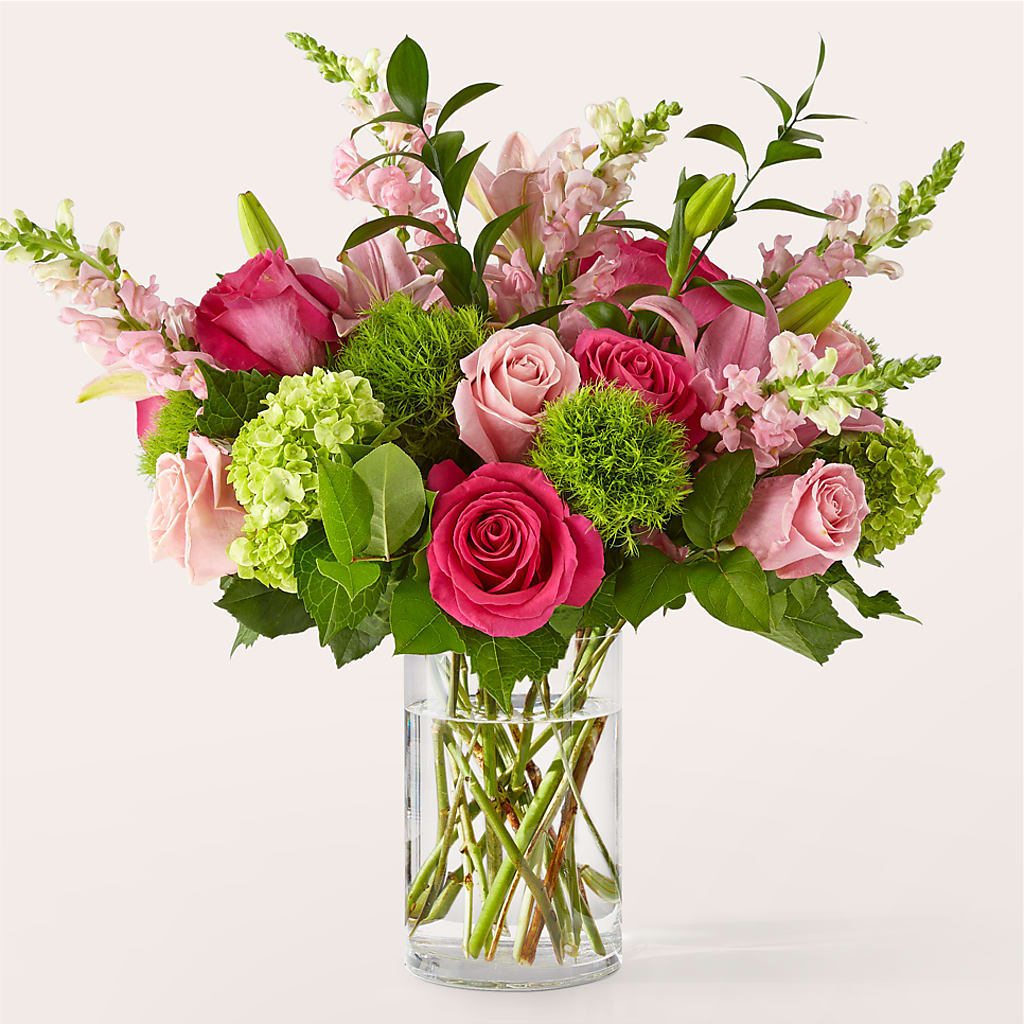 Fit for a Queen Luxury Bouquet – Maroa Miami Llc, Miami FL