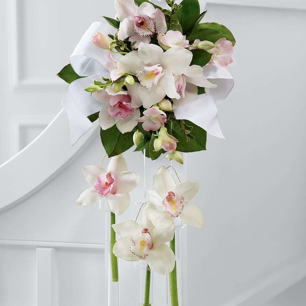 Perfect Entrance Pew Arrangement – Maroa Miami Llc, Miami FL