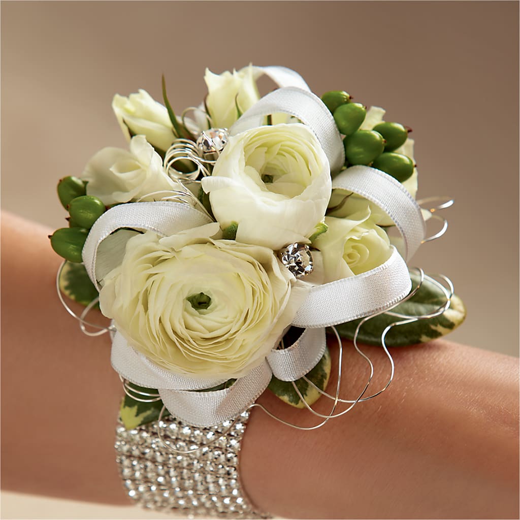 White Wedding Corsage – Maroa Miami Llc, Miami FL