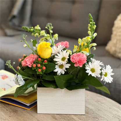 Sun Salutation Box Bouquet –  Maroa Miami Llc, Miami FL