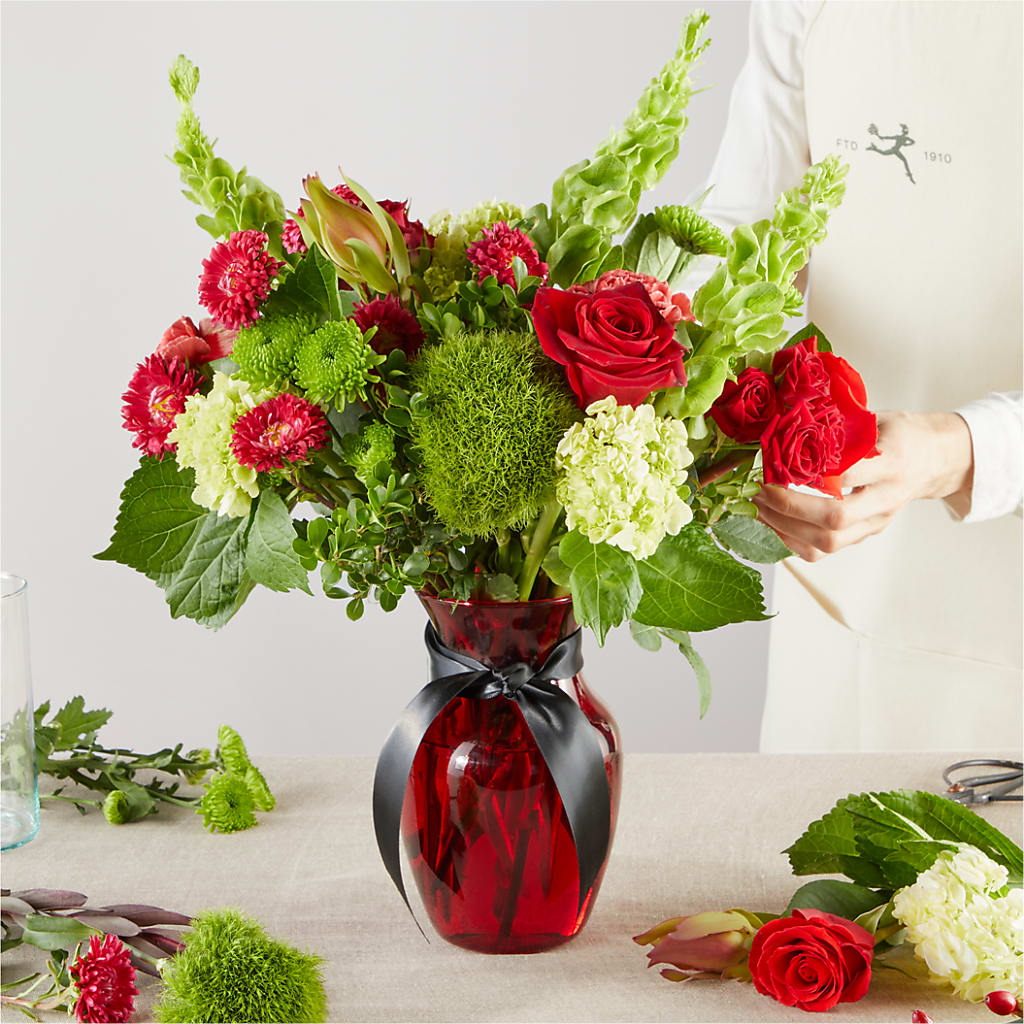 Heritage Kindle – A Florist Original –  Maroa Miami Llc, Miami FL
