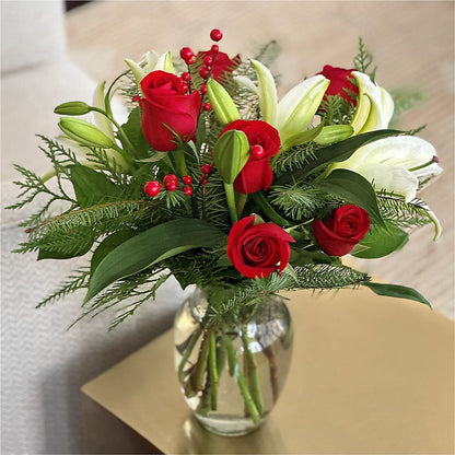 Sparkling Snowflakes Bouquet –  Maroa Miami Llc, Miami FL