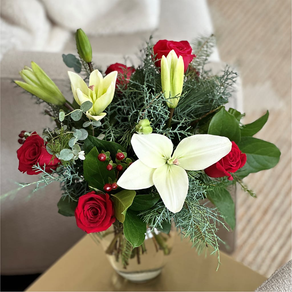 Glittering Lights Bouquet –  Maroa Miami Llc, Miami FL