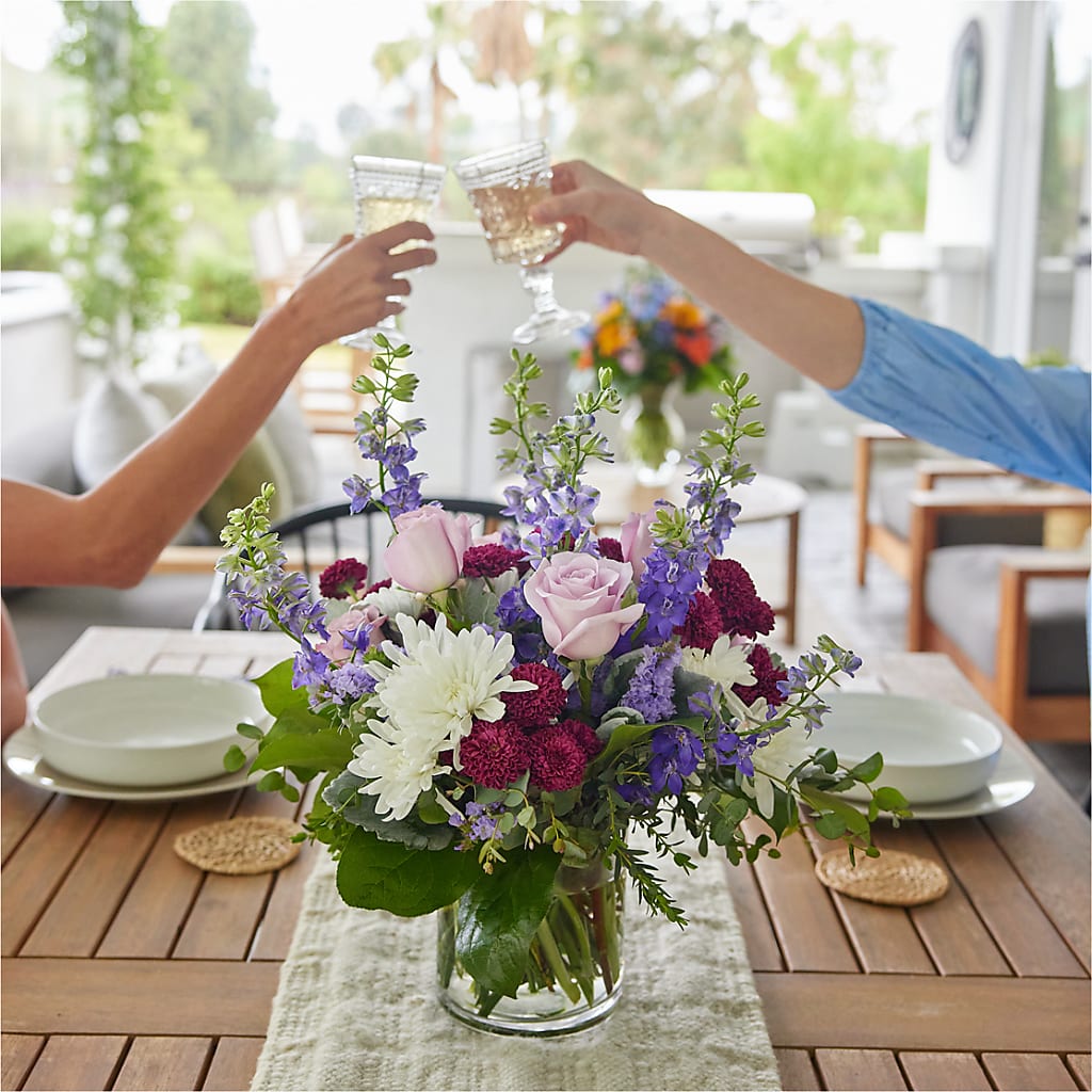 Violet Frost Bouquet –  Maroa Miami Llc, Miami FL