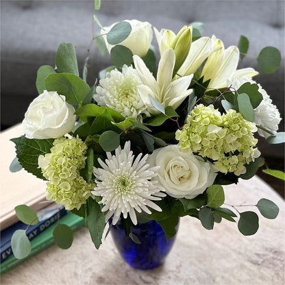 Snowy Dreams Bouquet –  Maroa Miami Llc, Miami FL