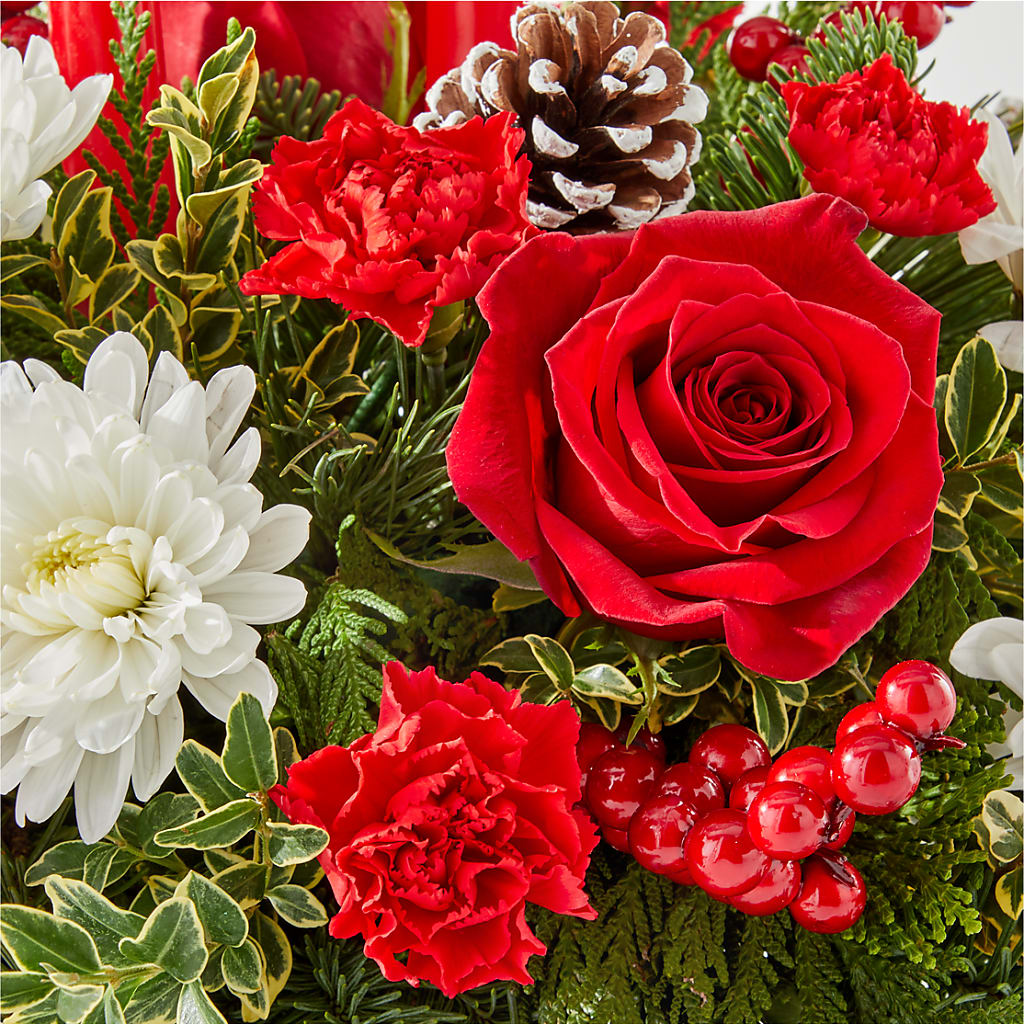 Holiday Soiree Centerpiece –  Maroa Miami Llc, Miami FL