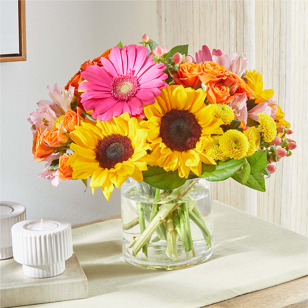 Beach Day Bouquet –  Maroa Miami Llc, Miami FL